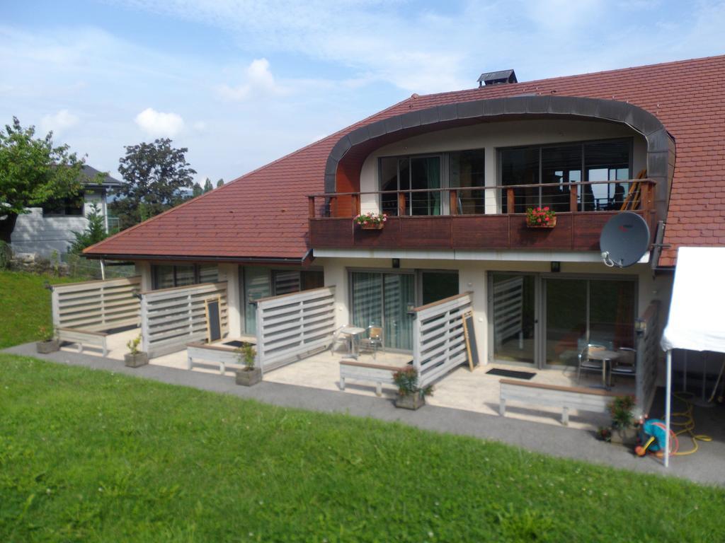 Hotel Golf Et Montagne Talloires Exterior foto